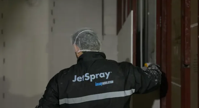 Knauf Insulation’dan Çevre Dostu JetSpray Püskürtme Yalıtım Malzemesi